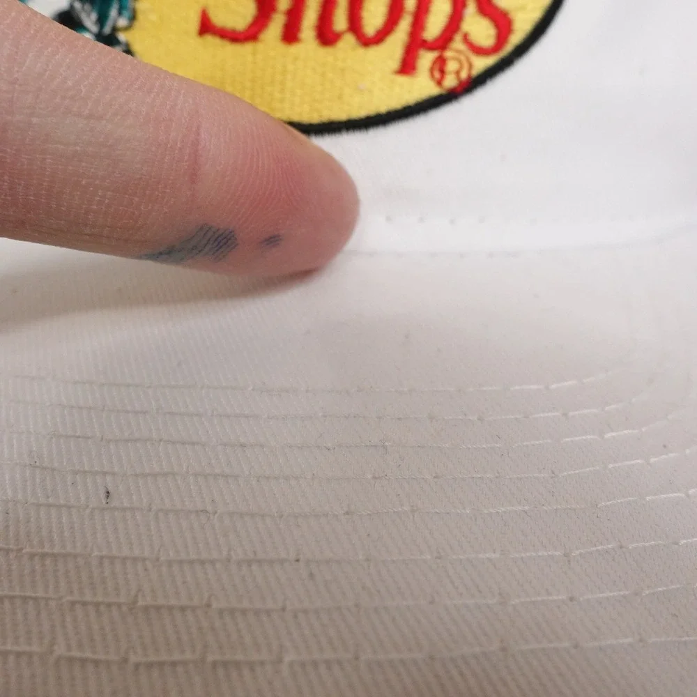 BASS PRO SHOPS LOGO WHITE SNAPBACK TRUCKER BASEBALL HAT CAP